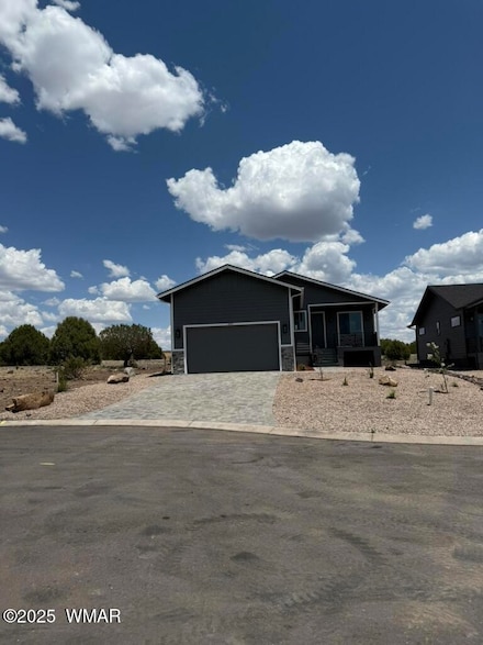 881 S Ridgeway Place, Show Low, AZ 85901