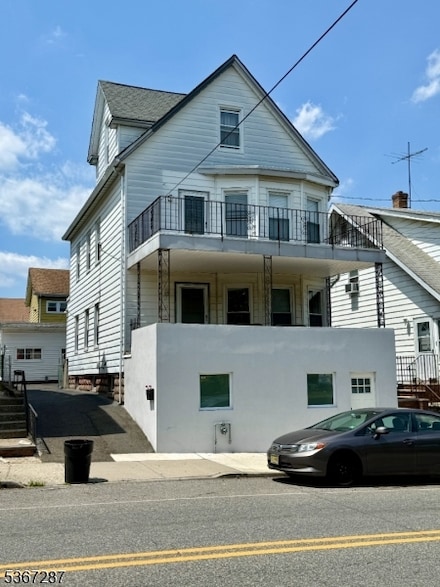 634 Clifton Ave, Clifton, NJ 07011