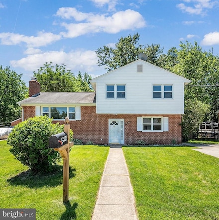 5909 Cable Ave, Suitland, MD 20746