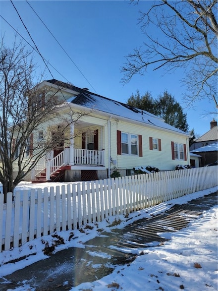 60 Western Promenade, Cranston, RI 02905
