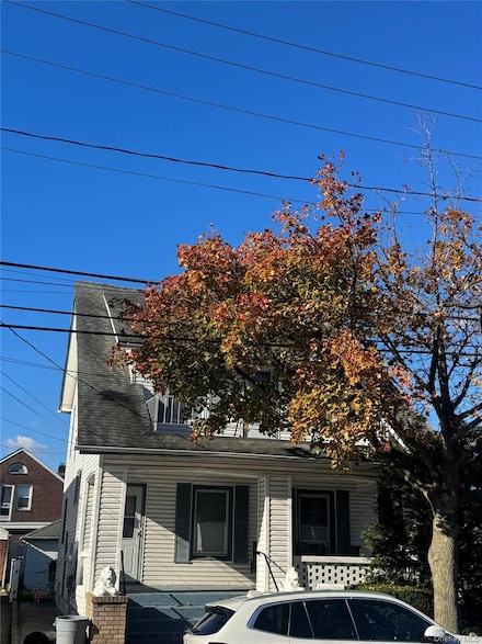 14 Flower Ave, Floral Park, NY 11001