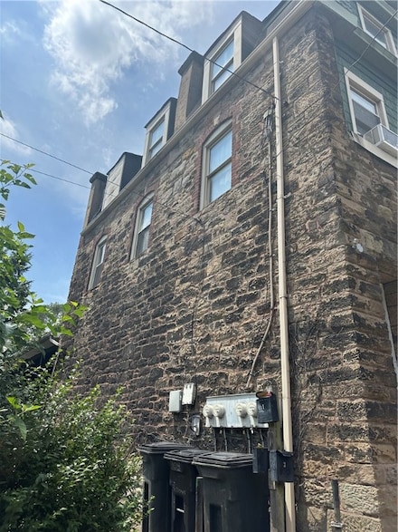 308 Bessemer Ave, East Pittsburgh, PA 15112