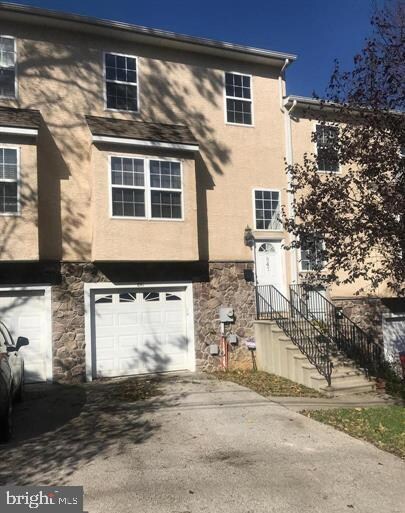 841 High St, Norristown, PA 19401