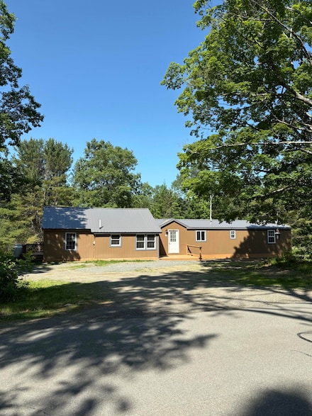 924 Great Pond Rd, Great Pond, ME 04408