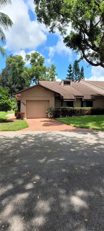 4705 Fountains Dr S, Lake Worth, FL 33467