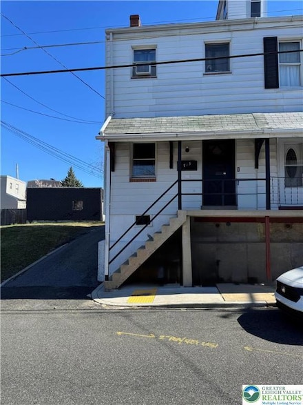 713 S Woodward St, Allentown, PA 18103