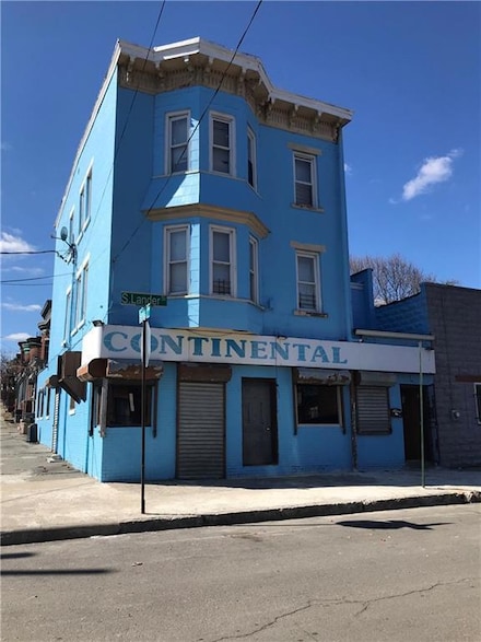 45 S Lander St, Newburgh, NY 12550