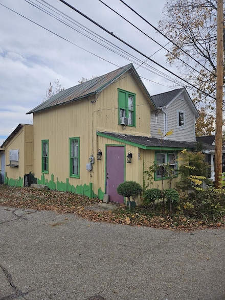 371 12th St, Lancaster, OH 43130