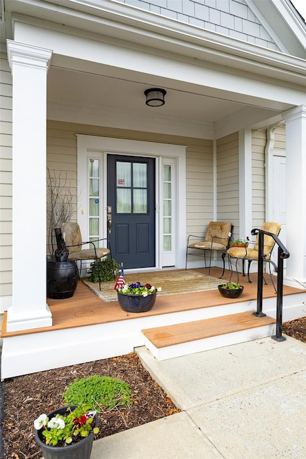 30 Rosewood Ln, Rhinebeck, NY 12572