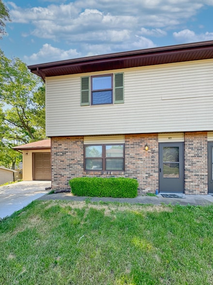 206 Hollyridge Ln, Columbia, MO 65203