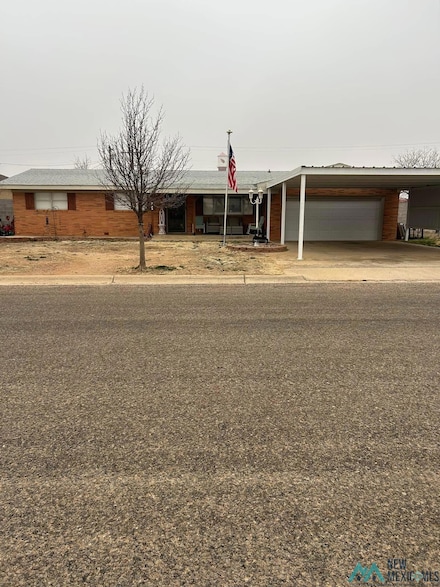915 14th St, Hobbs, NM 88240