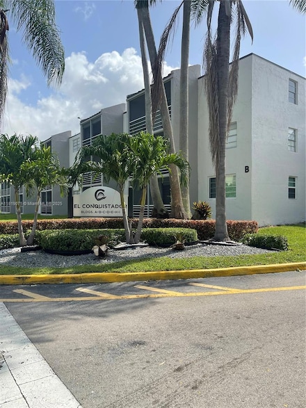 14195 SW 87th St Unit B106, Miami, FL 33183