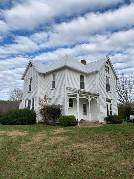 212 Bud Ball Rd, Limestone, TN 37681