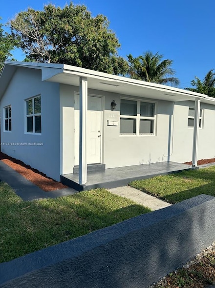 1221 N 20th Ave, Hollywood, FL 33020