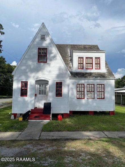 118 N Guegnon St, Abbeville, LA 70510