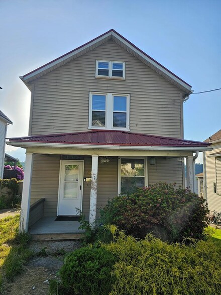 645 Russell Ave, Johnstown, PA 15902