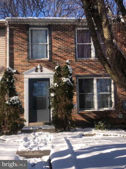 10 Fitzharding Place, Owings Mills, MD 21117