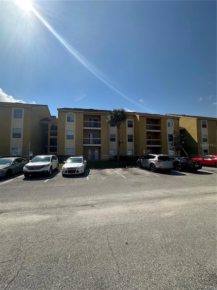 5271 Images Cir Unit 303, Kissimmee, FL 34746
