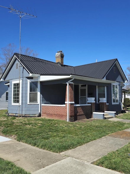 2 E Mound St, Jackson, OH 45640
