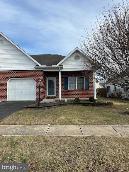 14247 Shelby Cir, Hagerstown, MD 21740