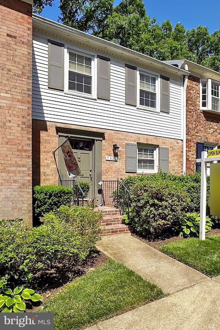 7629 Tiverton Dr, Springfield, VA 22152