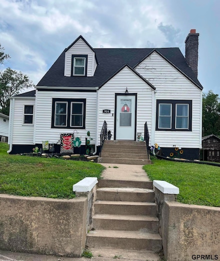 916 9th St, Fairbury, NE 68352
