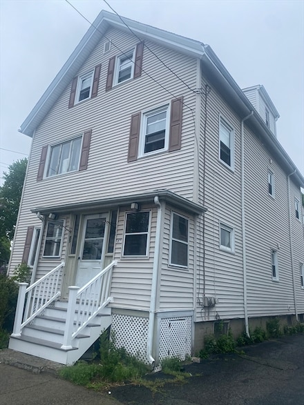 87 Spring St, Medford, MA 02155