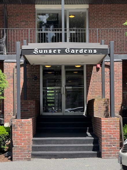 45 Oval Rd Unit 38, Quincy, MA 02170