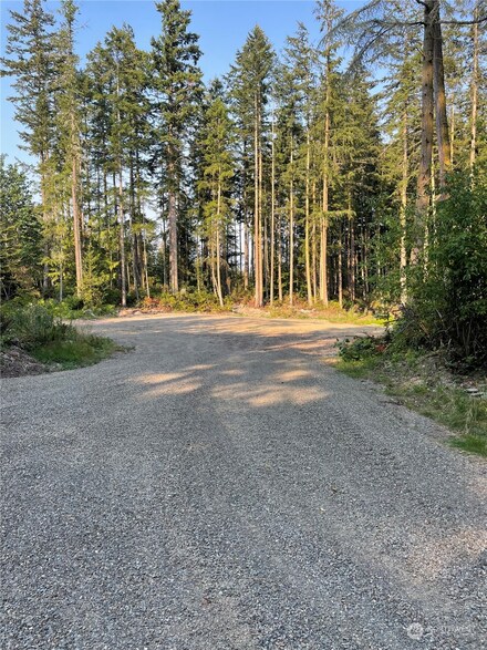 358 Kingfisher Place, Port Hadlock-Irondale, WA 98339