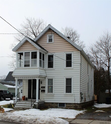 206 S Reynolds St, Schenectady, NY 12302