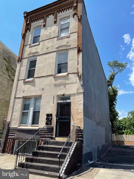2342 N Broad St, Philadelphia, PA 19132