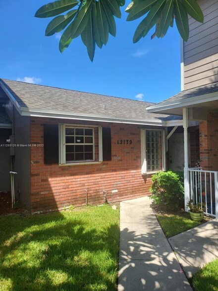 12179 NW 36th Place, Sunrise, FL 33323