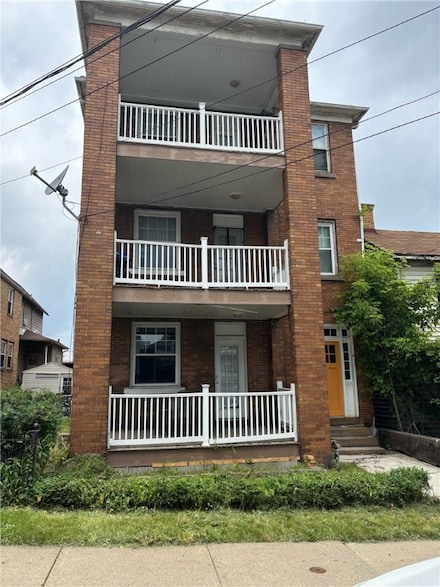 107 E 18th Ave, Homestead, PA 15120