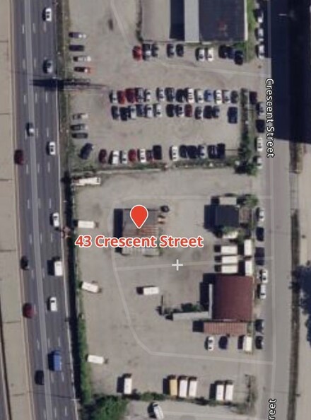 37-43 Crescent St, Worcester, MA 01605