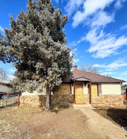 414 E 5th St, Walsenburg, CO 81089