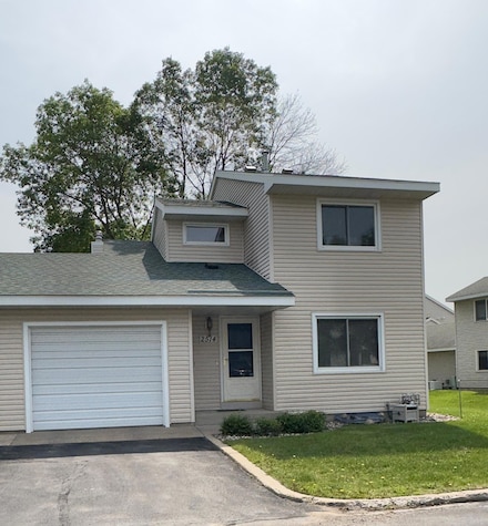 2514 Stearns Way, Saint Cloud, MN 56303