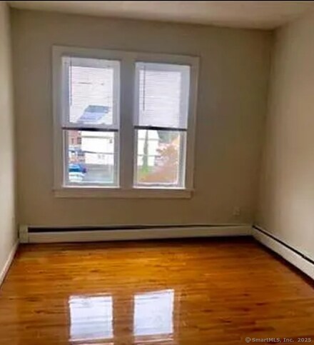 147 Charles St Unit 2B, Bridgeport, CT 06606