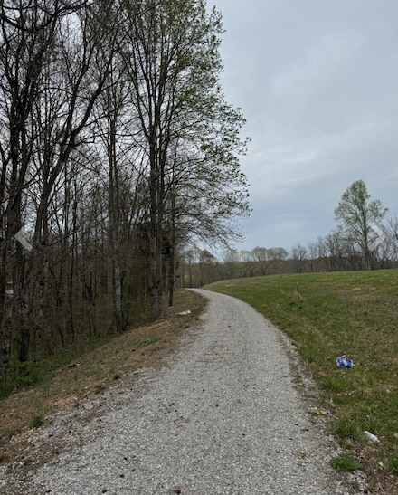 4 Anderton Dr, Winchester, TN 37398