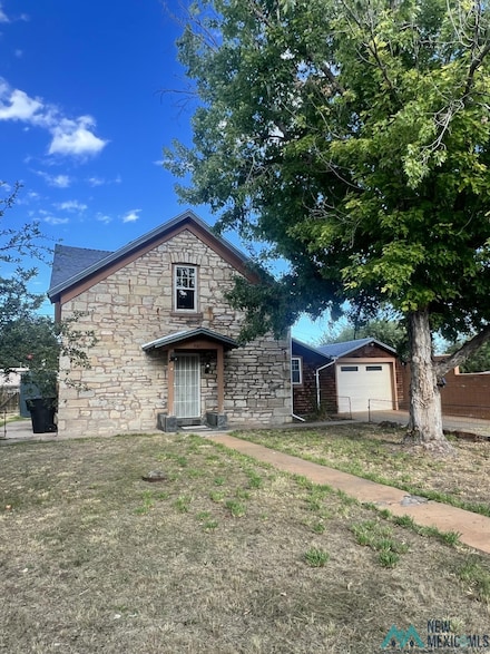 920 6th St, Las Vegas, NM 87701