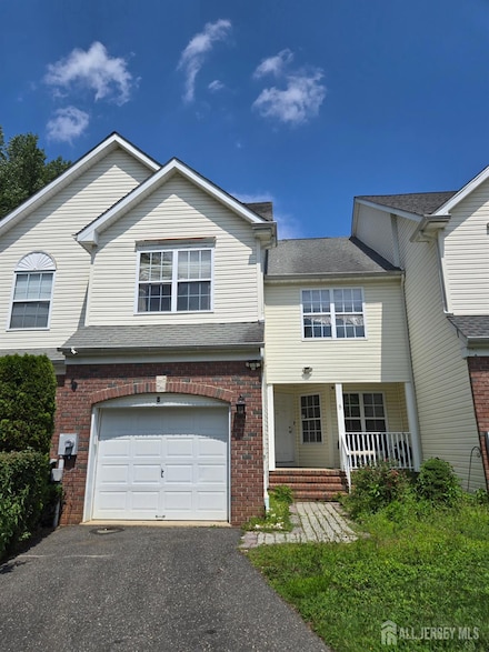 8 Stewart Ct, Old Bridge, NJ 08857