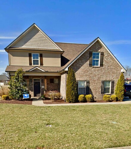 513 Piccadilly Dr, Murfreesboro, TN 37128