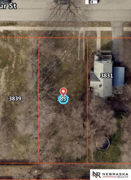 3837 Decatur St, Omaha, NE 68111