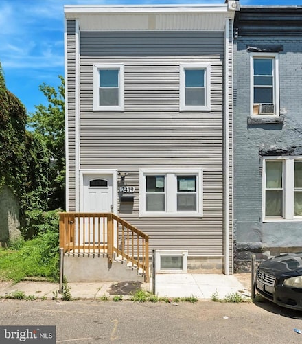 2419 Arlington St, Philadelphia, PA 19121