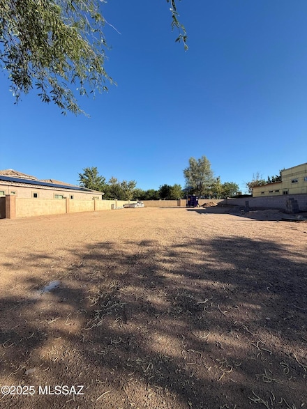 242 E Placita Haciendas Del Lago Unit 14, Sahuarita, AZ 85629