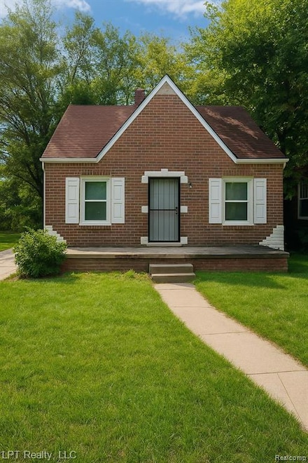 14901 Seymour St, Detroit, MI 48205