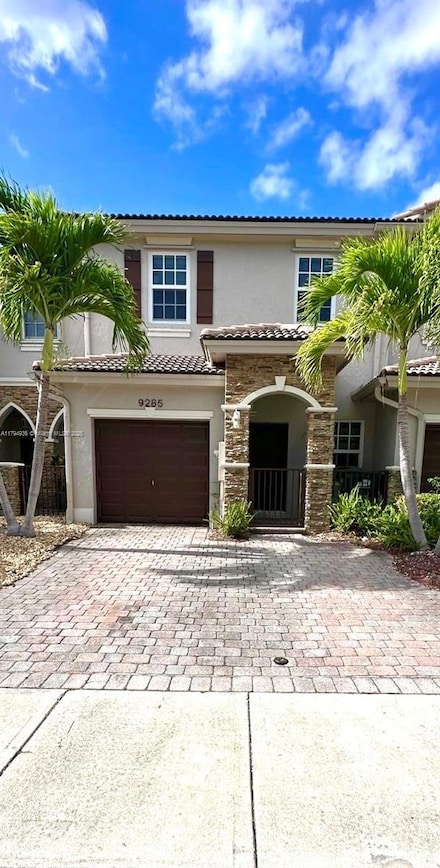 9285 SW 220th Terrace, Cutler Bay, FL 33190