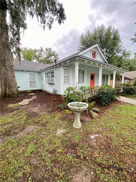 636 Carondelet St, Mandeville, LA 70448