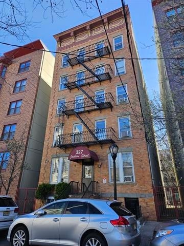 327 Jackson St Unit 7, Hoboken, NJ 07030