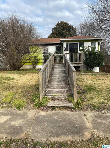 2718 20th Ave N, Birmingham, AL 35234