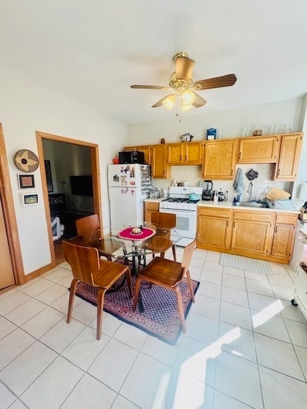 206 Hanover St Unit 7, Boston, MA 02113